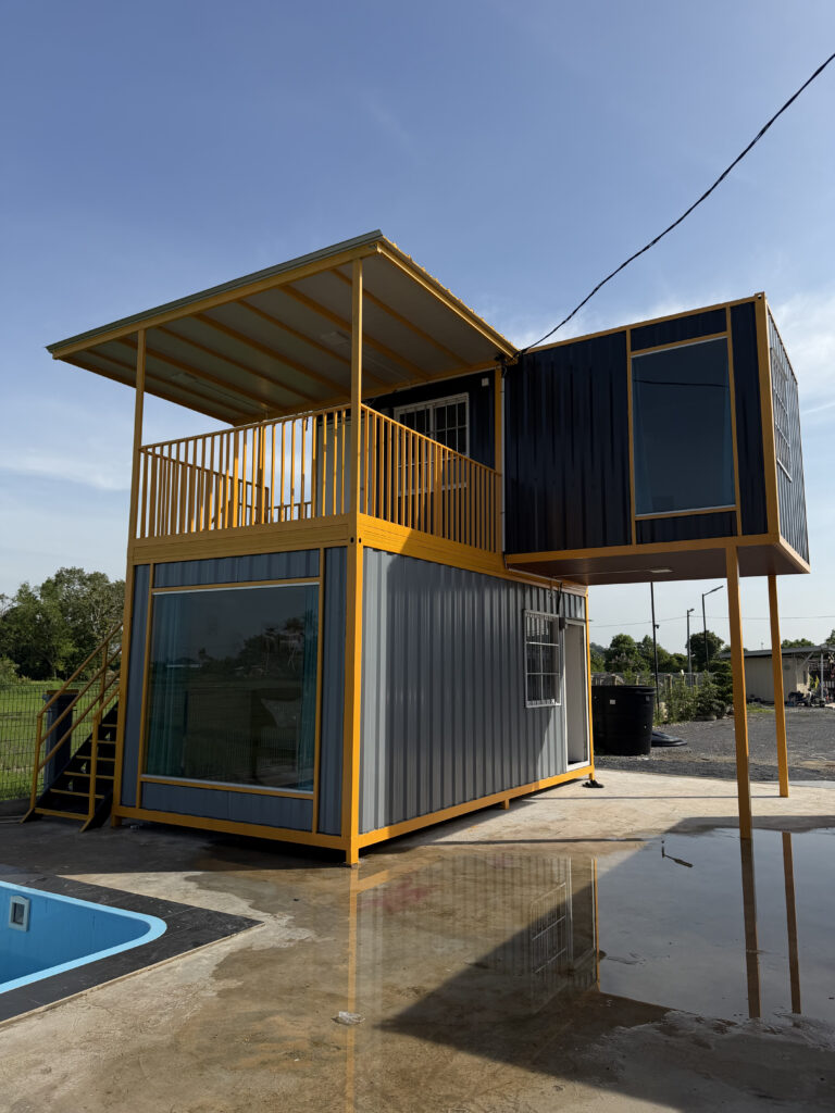 Customisable Cabin